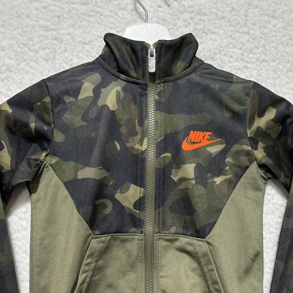 Nike boys camo